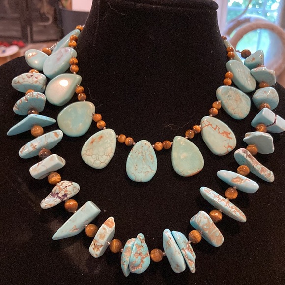 Howlite/Magnesite/Tigers Eye - Picture 7 of 12